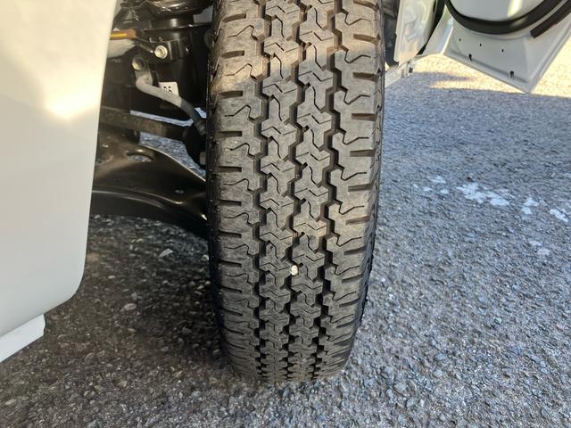 ハイゼットトラックジャンボエクストラ衝突回避支援システム　横滑り防止装置　３モード選択電子制御式４ＷＤ　前後コーナーセンサー　オートライト　ＬＥＤヘッドライト　大型ＬＥＤ作業灯　テールゲートチェーン　オーバーヘッドシェルフ（千葉県）の中古車