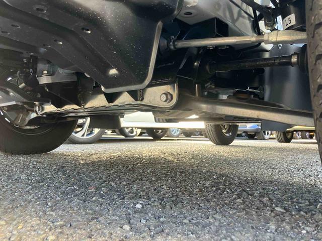 ハイゼットトラックジャンボエクストラ衝突回避支援システム　横滑り防止装置　３モード選択電子制御式４ＷＤ　前後コーナーセンサー　オートライト　ＬＥＤヘッドライト　大型ＬＥＤ作業灯　テールゲートチェーン　オーバーヘッドシェルフ（千葉県）の中古車