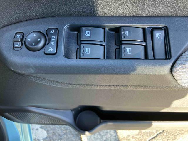 ムーヴＸ左側電動スライドドア　バックカメラ　ＬＥＤヘッドライト　オートライト　オートハイビーム　衝突被害軽減ブレーキ　前後コーナーセンサー　キーフリーシステム　盗難防止アラーム　足踏み式駐車ブレーキ　ステリモ（千葉県）の中古車