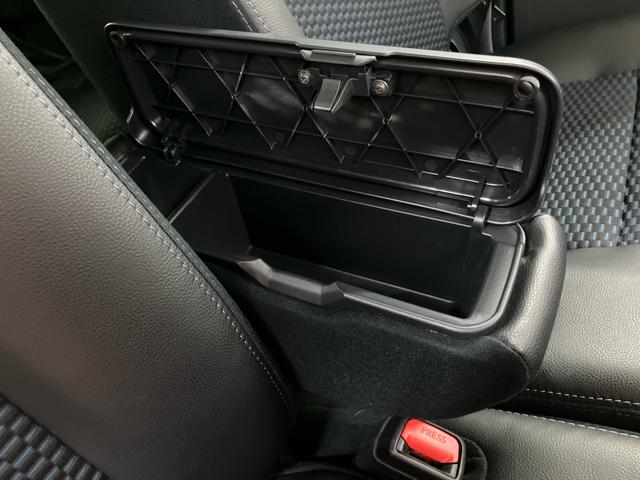 タントカスタムＲＳ衝突回避支援システム　横滑り防止装置　ホールド機能付き電動パーキングブレーキ　前席シートヒーター　オートライト　オートハイビーム　バニティーミラー付き左右サンバイザー　前後コーナーセンサー（千葉県）の中古車