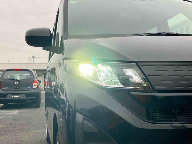 ムーヴＸ　純正ナビ付ダイハツ純正ナビ　フルセグ　ＤＶＤ　Ｂｌｕｅｔｏｏｔｈ　左側電動スライドドア　ＬＥＤヘッドライト　バックカメラ　ステアリングスイッチ　オート格納ドアミラー　コーナーセンサー　衝突被害軽減ブレーキ（千葉県）の中古車