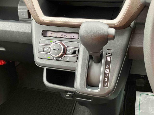 ムーヴＸ　純正ナビ付ダイハツ純正ナビ　フルセグ　ＤＶＤ　Ｂｌｕｅｔｏｏｔｈ　左側電動スライドドア　ＬＥＤヘッドライト　バックカメラ　ステアリングスイッチ　オート格納ドアミラー　コーナーセンサー　衝突被害軽減ブレーキ（千葉県）の中古車