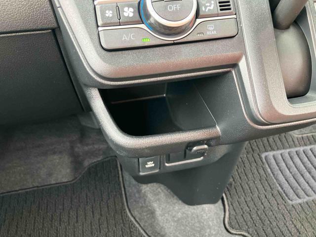 ムーヴＸ　純正ナビ付ダイハツ純正ナビ　フルセグ　ＤＶＤ　Ｂｌｕｅｔｏｏｔｈ　左側電動スライドドア　ＬＥＤヘッドライト　バックカメラ　ステアリングスイッチ　オート格納ドアミラー　コーナーセンサー　衝突被害軽減ブレーキ（千葉県）の中古車