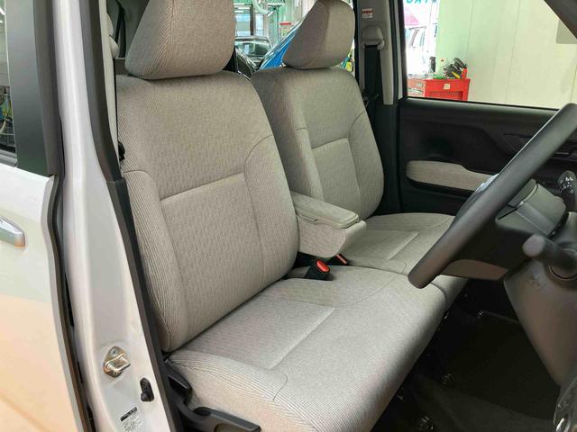 ムーヴＸ衝突回避支援システム　横滑り防止装置　前後コーナーセンサー　オートライト　オートハイビーム　プッシュエンジンスタート　キーフリーシステム　助手席シートバックポケット＋ショッピングフック（千葉県）の中古車