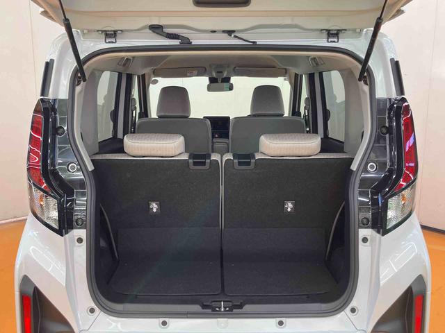 ムーヴＸ衝突回避支援システム　横滑り防止装置　前後コーナーセンサー　オートライト　オートハイビーム　プッシュエンジンスタート　キーフリーシステム　助手席シートバックポケット＋ショッピングフック（千葉県）の中古車