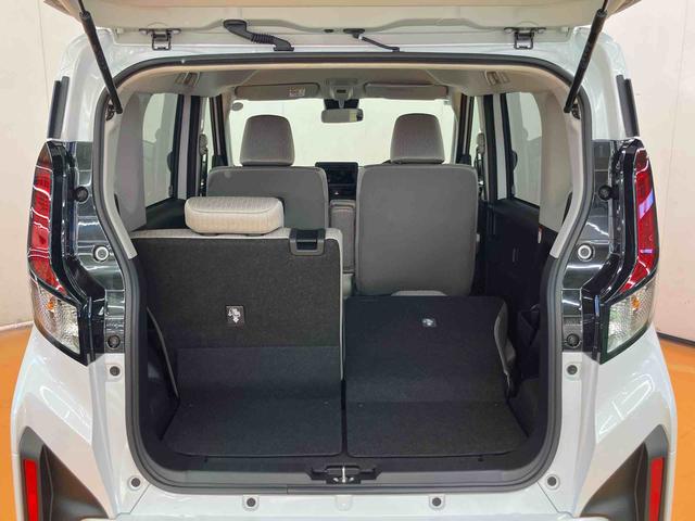 ムーヴＸ衝突回避支援システム　横滑り防止装置　前後コーナーセンサー　オートライト　オートハイビーム　プッシュエンジンスタート　キーフリーシステム　助手席シートバックポケット＋ショッピングフック（千葉県）の中古車