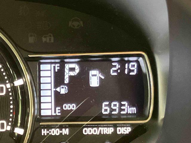 ムーヴＸ衝突回避支援システム　横滑り防止装置　前後コーナーセンサー　オートライト　オートハイビーム　プッシュエンジンスタート　キーフリーシステム　助手席シートバックポケット＋ショッピングフック（千葉県）の中古車