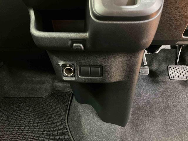 ムーヴＸ衝突回避支援システム　横滑り防止装置　前後コーナーセンサー　オートライト　オートハイビーム　プッシュエンジンスタート　キーフリーシステム　助手席シートバックポケット＋ショッピングフック（千葉県）の中古車