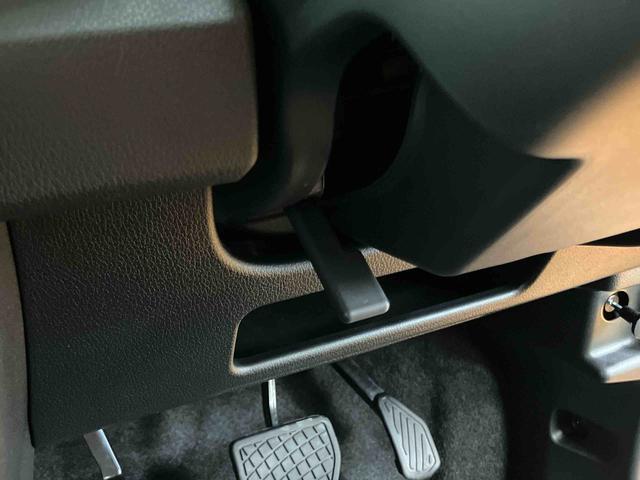 ムーヴＸ衝突回避支援システム　横滑り防止装置　前後コーナーセンサー　オートライト　オートハイビーム　プッシュエンジンスタート　キーフリーシステム　助手席シートバックポケット＋ショッピングフック（千葉県）の中古車