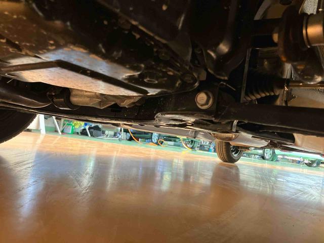 ムーヴＸ衝突回避支援システム　横滑り防止装置　前後コーナーセンサー　オートライト　オートハイビーム　プッシュエンジンスタート　キーフリーシステム　助手席シートバックポケット＋ショッピングフック（千葉県）の中古車