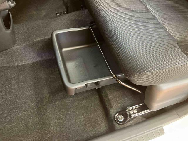 ムーヴカスタム X SAバックカメラ連動フルセグナビ USB接続 AUX接続 ブルートゥース対応 衝突被害軽減ブレーキ 横滑り防止装置 アイドリングストップ プッシュエンジンスタートキーフリーシステム LEDルームランプ(千葉県)の中古車