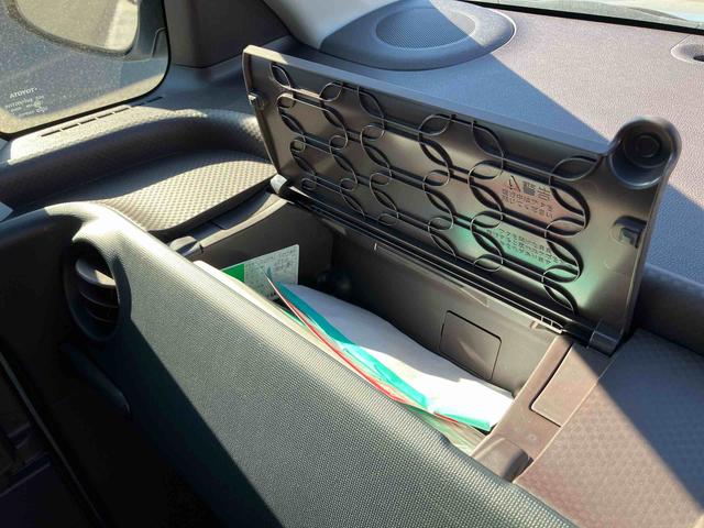 スペイドＦメモリーナビ　バックカメラなし　ＣＤ　ラジオ　ＥＴＣ　電動スライドドア　リモコンキー　オートエアコン（千葉県）の中古車