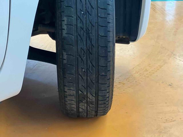 ミライースLCDラジオチューナー AUX接続 アイドリングストップ マニュアルレベリング機能付ハロゲンヘッドライト バニティーミラー付き左右サンバイザー トノカバー キーレスエントリー ショッピングフック(千葉県)の中古車