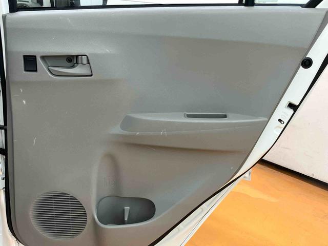 ミライースLCDラジオチューナー AUX接続 アイドリングストップ マニュアルレベリング機能付ハロゲンヘッドライト バニティーミラー付き左右サンバイザー トノカバー キーレスエントリー ショッピングフック(千葉県)の中古車