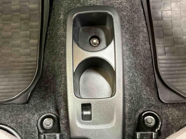 ミライースLCDラジオチューナー AUX接続 アイドリングストップ マニュアルレベリング機能付ハロゲンヘッドライト バニティーミラー付き左右サンバイザー トノカバー キーレスエントリー ショッピングフック(千葉県)の中古車