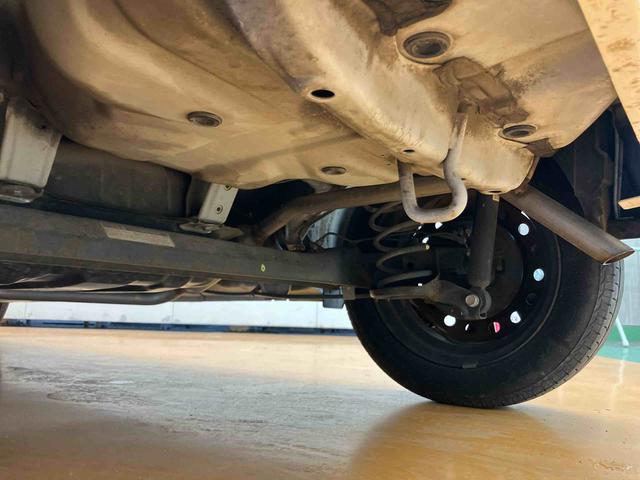 ミライースLCDラジオチューナー AUX接続 アイドリングストップ マニュアルレベリング機能付ハロゲンヘッドライト バニティーミラー付き左右サンバイザー トノカバー キーレスエントリー ショッピングフック(千葉県)の中古車