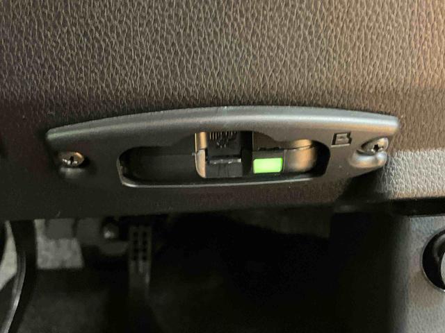 ムーヴキャンバスストライプスＧパノラマカメラ連動１０インチフルセグナビ　ＵＳＢ接続　ブルートゥース対応　ＴＶナビキット　フロント．リヤドライブレコーダー連動　ＥＴＣ　置きラクボックス　ホットカップホルダー　電動パーキングブレーキ（千葉県）の中古車