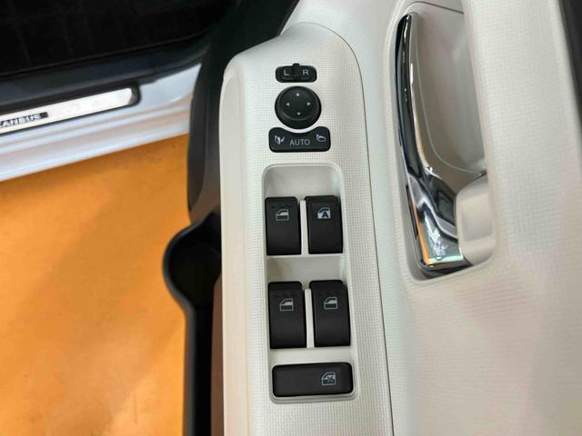 ムーヴキャンバスストライプスＧパノラマカメラ連動１０インチフルセグナビ　ＵＳＢ接続　ブルートゥース対応　ＴＶナビキット　フロント．リヤドライブレコーダー連動　ＥＴＣ　置きラクボックス　ホットカップホルダー　電動パーキングブレーキ（千葉県）の中古車