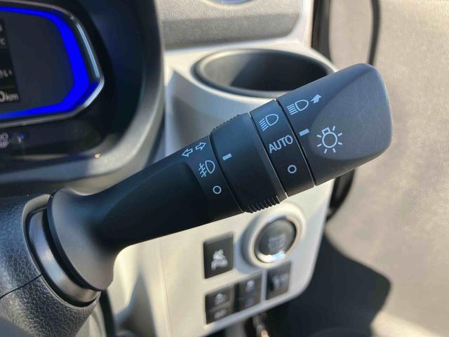 ミライースG SAIII 4WDLEDヘッドランプ オートライト オートハイビーム シートヒーター アルミホイール スマアシ コーナーセンサー デジタルメーター 電格ミラー スモークガラス サイドレバー式駐車ブレーキ キーフリー(千葉県)の中古車