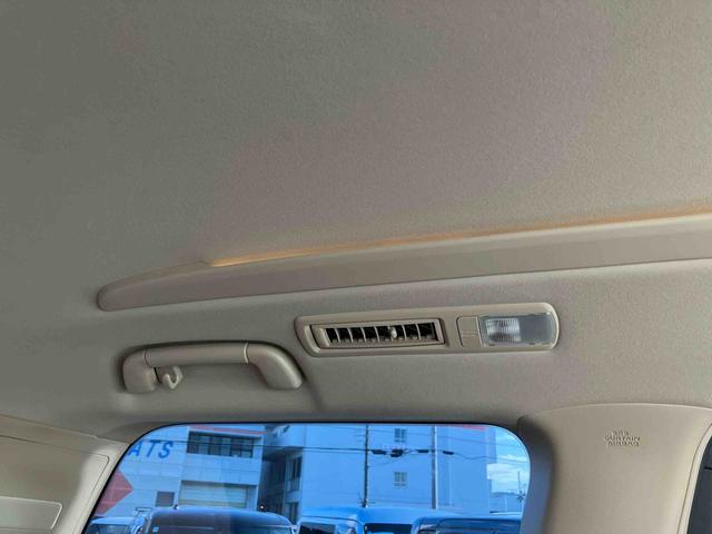 ヴェルファイア２．４Ｘナビ／ＴＶ／ＤＶＤ／ＢＴ　バックカメラ　ＥＴＣ　ＨＩＤヘッドライト　オートライト　左側電動スライドドア　トップシェイドガラス　オートエアコン　ステアリングリモコン　ニーエアバッグ　キーフリー　アルミ（千葉県）の中古車