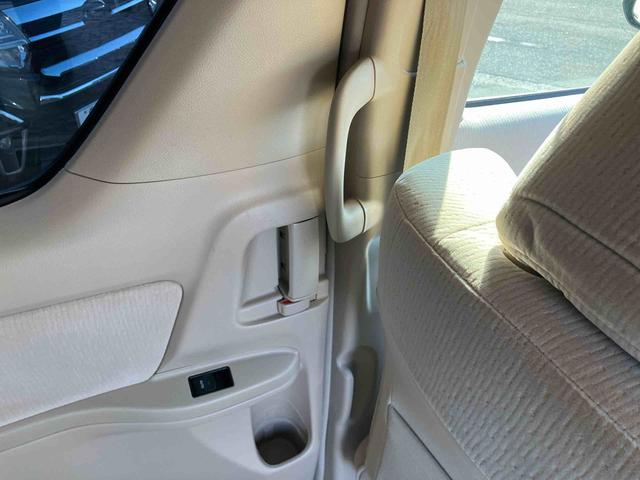 ヴェルファイア２．４Ｘナビ／ＴＶ／ＤＶＤ／ＢＴ　バックカメラ　ＥＴＣ　ＨＩＤヘッドライト　オートライト　左側電動スライドドア　トップシェイドガラス　オートエアコン　ステアリングリモコン　ニーエアバッグ　キーフリー　アルミ（千葉県）の中古車