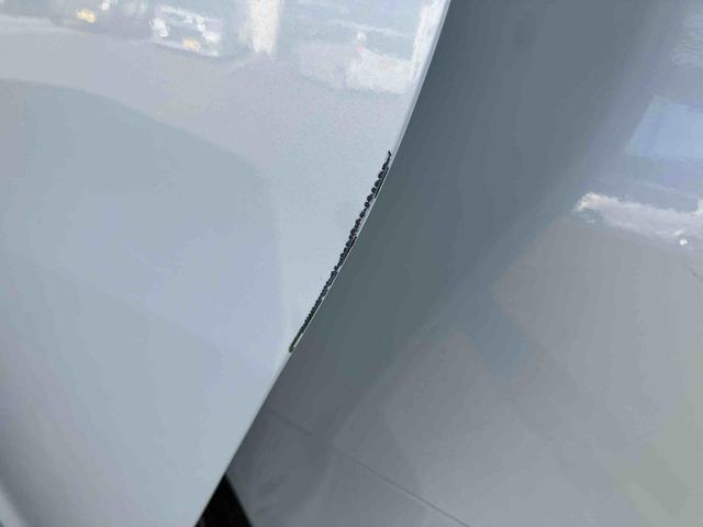 ヴェルファイア２．４Ｘナビ／ＴＶ／ＤＶＤ／ＢＴ　バックカメラ　ＥＴＣ　ＨＩＤヘッドライト　オートライト　左側電動スライドドア　トップシェイドガラス　オートエアコン　ステアリングリモコン　ニーエアバッグ　キーフリー　アルミ（千葉県）の中古車