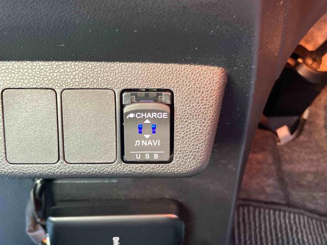 ミライースL SAIIIバックカメラ連動フルセグナビ USB接続 ブルートゥース対応 フロント.リヤドライブレコーダー連動 前後コーナーセンサ オートライト オートハイビーム マニュアルレベリング機能付ハロゲンヘッドライト(千葉県)の中古車