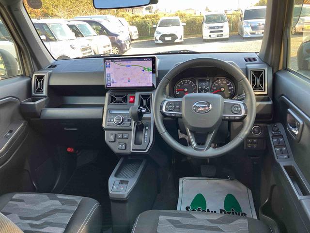 タフトＧターボ　ダーククロムベンチャー　４ＷＤダイハツ純正ナビ　ガラスルーフ　ルーフレール　１５インチアルミ　ＬＥＤヘッドライト＆フォグランプ　バックカメラ　シートヒーター　電動駐車ブレーキ　自動追従クルコン　衝突被害軽減ブレーキ（千葉県）の中古車