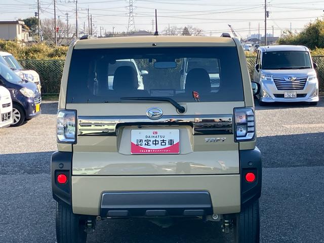 タフトＧターボ　ダーククロムベンチャー　４ＷＤダイハツ純正ナビ　ガラスルーフ　ルーフレール　１５インチアルミ　ＬＥＤヘッドライト＆フォグランプ　バックカメラ　シートヒーター　電動駐車ブレーキ　自動追従クルコン　衝突被害軽減ブレーキ（千葉県）の中古車