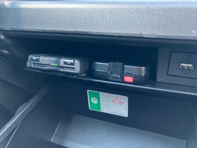 タフトＧターボ　ダーククロムベンチャー　４ＷＤダイハツ純正ナビ　ガラスルーフ　ルーフレール　１５インチアルミ　ＬＥＤヘッドライト＆フォグランプ　バックカメラ　シートヒーター　電動駐車ブレーキ　自動追従クルコン　衝突被害軽減ブレーキ（千葉県）の中古車