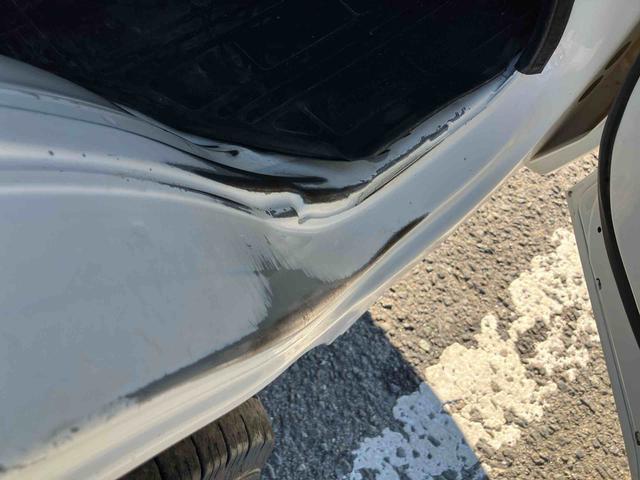 ハイゼットトラックスタンダード 農用スペシャル4WD 5速MT 荷台三方開 リヤ4枚リーフ 荷台作業灯 バッテリーカバー リヤデフロック PS AM/FMラジオ ハロゲンヘッドランプ 大型ヘッドレスト サイドレバー式駐車ブレーキ アシストグリップ(千葉県)の中古車