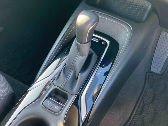 カローラハイブリッド Sハイブリッド ナビ/TV/BT/USB Bカメラ 前後ドラレコ ETC 全車速追従クルコン コーナーセンサー LEDヘッドライト オートライト 電動駐車ブレーキ 革巻ステアリング スマートキー アルミ(千葉県)の中古車