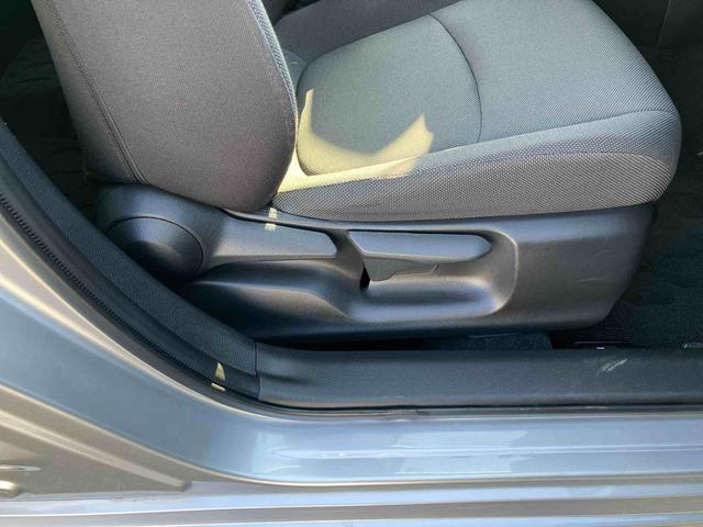 カローラハイブリッド Sハイブリッド ナビ/TV/BT/USB Bカメラ 前後ドラレコ ETC 全車速追従クルコン コーナーセンサー LEDヘッドライト オートライト 電動駐車ブレーキ 革巻ステアリング スマートキー アルミ(千葉県)の中古車