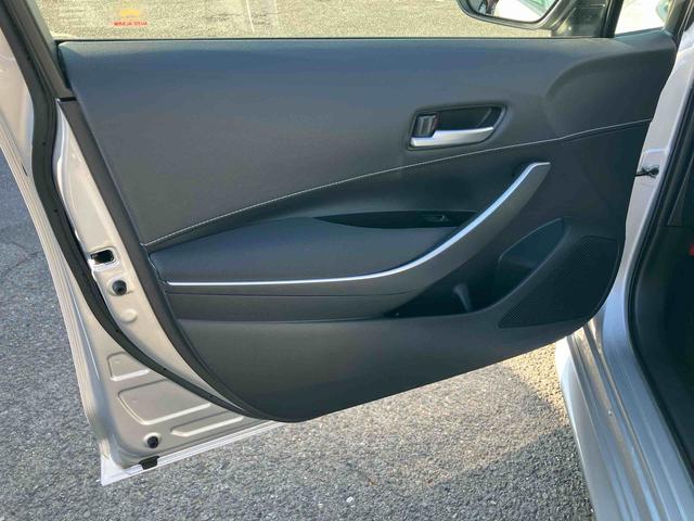 カローラハイブリッド Sハイブリッド ナビ/TV/BT/USB Bカメラ 前後ドラレコ ETC 全車速追従クルコン コーナーセンサー LEDヘッドライト オートライト 電動駐車ブレーキ 革巻ステアリング スマートキー アルミ(千葉県)の中古車