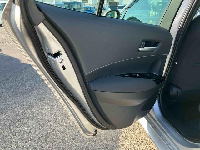 カローラハイブリッド Sハイブリッド ナビ/TV/BT/USB Bカメラ 前後ドラレコ ETC 全車速追従クルコン コーナーセンサー LEDヘッドライト オートライト 電動駐車ブレーキ 革巻ステアリング スマートキー アルミ(千葉県)の中古車