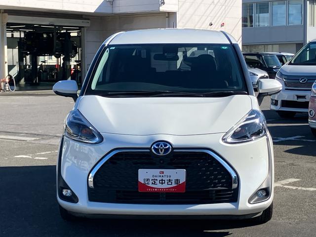 シエンタハイブリッド　ファンベースＧハイブリッド　ナビ／ＴＶ／ＢＴ　ＡＵＸ接続　全周囲カメラ　ドラレコ　ＬＥＤヘッドライト　オートライト　オートクルーズ　シートヒーター　ステアリングヒーター　革巻きステアリング　オートエアコン　ステリモ（千葉県）の中古車