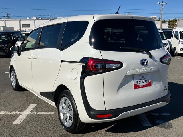 シエンタハイブリッド　ファンベースＧハイブリッド　ナビ／ＴＶ／ＢＴ　ＡＵＸ接続　全周囲カメラ　ドラレコ　ＬＥＤヘッドライト　オートライト　オートクルーズ　シートヒーター　ステアリングヒーター　革巻きステアリング　オートエアコン　ステリモ（千葉県）の中古車