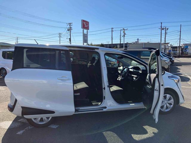 シエンタハイブリッド　ファンベースＧハイブリッド　ナビ／ＴＶ／ＢＴ　ＡＵＸ接続　全周囲カメラ　ドラレコ　ＬＥＤヘッドライト　オートライト　オートクルーズ　シートヒーター　ステアリングヒーター　革巻きステアリング　オートエアコン　ステリモ（千葉県）の中古車