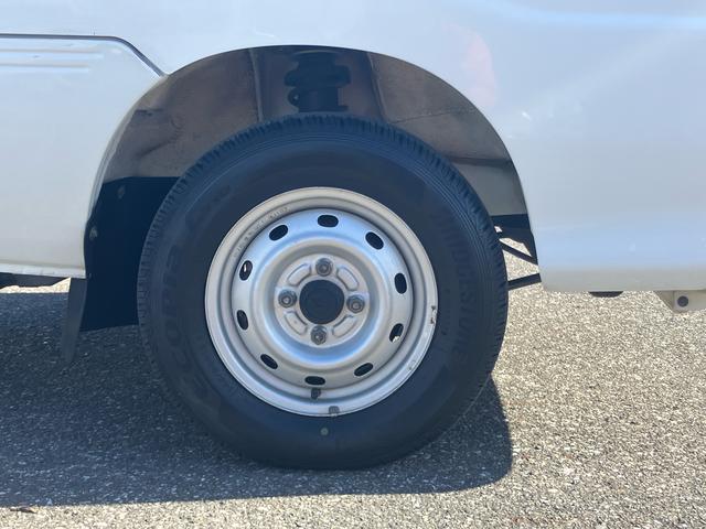 ハイゼットトラック農用スペシャルゲートプロテクター　ガードフレームプロテクター　荷台マット　テールゲートチェーン　荷台作業灯　スピーカー一体型ラジオチューナー　マニュアルレベリング機能付ハロゲンヘッドライト　ラバーマット（千葉県）の中古車