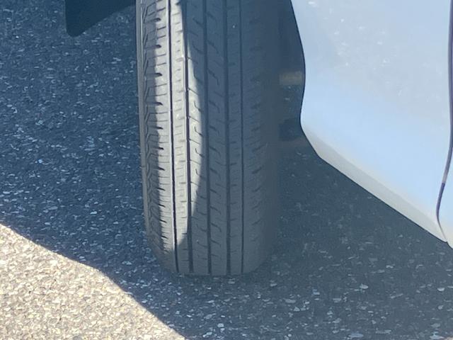 ハイゼットトラック農用スペシャルゲートプロテクター　ガードフレームプロテクター　荷台マット　テールゲートチェーン　荷台作業灯　スピーカー一体型ラジオチューナー　マニュアルレベリング機能付ハロゲンヘッドライト　ラバーマット（千葉県）の中古車