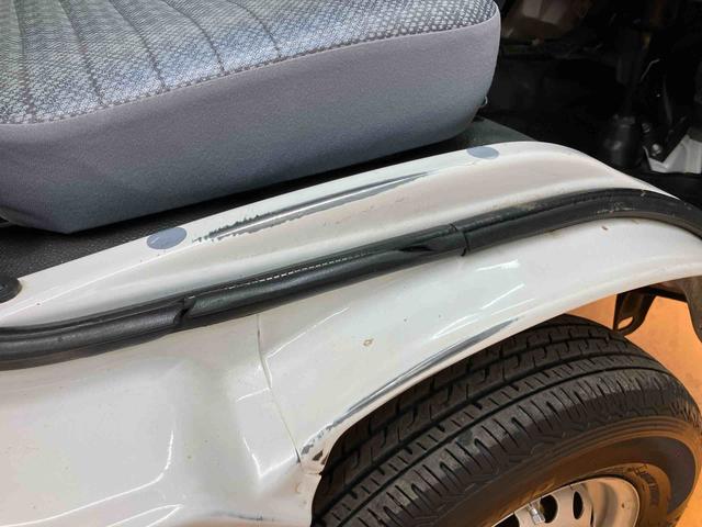 ハイゼットトラック農用スペシャルＶＳゲートプロテクター　荷台マット　荷台作業灯　テールゲートチェーン　ラバーマット　リヤ４枚リーフスプリング　マニュアルレベリング機能付ハロゲンヘッドライト　灰皿　シガーライター　ショッピングフック（千葉県）の中古車