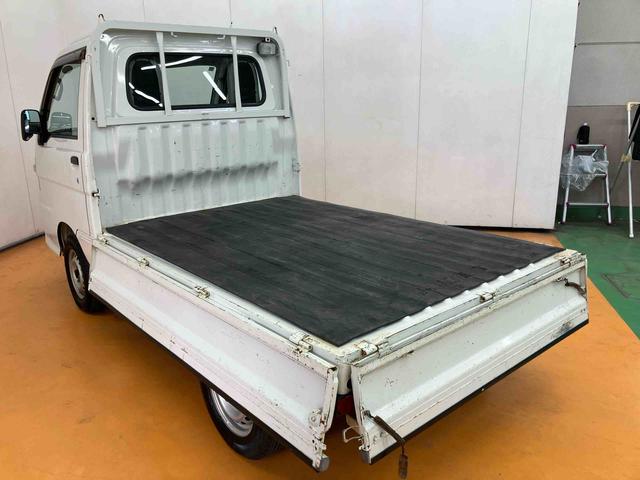 ハイゼットトラック農用スペシャルＶＳゲートプロテクター　荷台マット　荷台作業灯　テールゲートチェーン　ラバーマット　リヤ４枚リーフスプリング　マニュアルレベリング機能付ハロゲンヘッドライト　灰皿　シガーライター　ショッピングフック（千葉県）の中古車