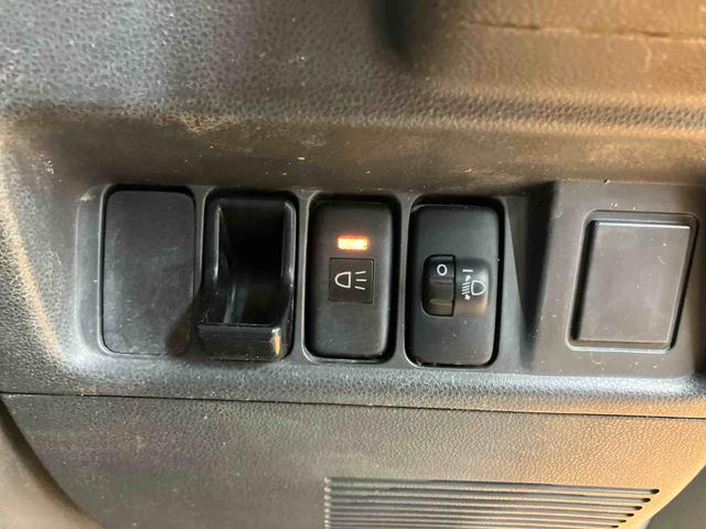 ハイゼットトラック農用スペシャルＶＳゲートプロテクター　荷台マット　荷台作業灯　テールゲートチェーン　ラバーマット　リヤ４枚リーフスプリング　マニュアルレベリング機能付ハロゲンヘッドライト　灰皿　シガーライター　ショッピングフック（千葉県）の中古車