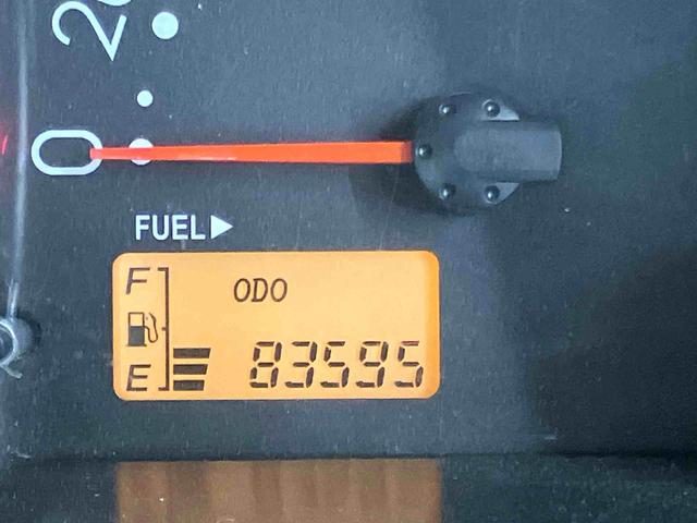 ハイゼットトラック農用スペシャルＶＳゲートプロテクター　荷台マット　荷台作業灯　テールゲートチェーン　ラバーマット　リヤ４枚リーフスプリング　マニュアルレベリング機能付ハロゲンヘッドライト　灰皿　シガーライター　ショッピングフック（千葉県）の中古車