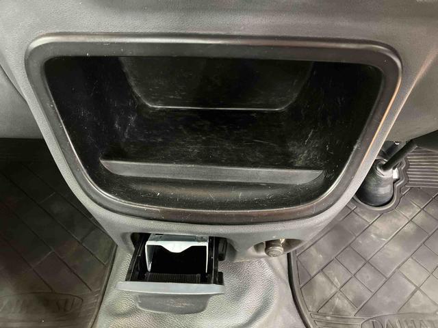 ハイゼットトラック農用スペシャルＶＳゲートプロテクター　荷台マット　荷台作業灯　テールゲートチェーン　ラバーマット　リヤ４枚リーフスプリング　マニュアルレベリング機能付ハロゲンヘッドライト　灰皿　シガーライター　ショッピングフック（千葉県）の中古車