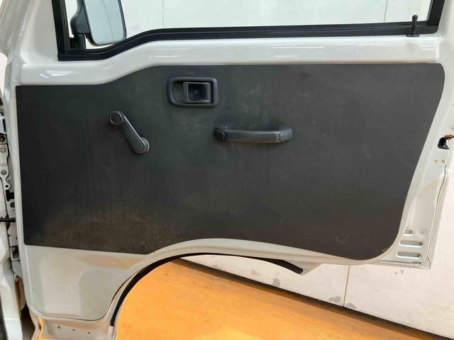 ハイゼットトラック農用スペシャルＶＳゲートプロテクター　荷台マット　荷台作業灯　テールゲートチェーン　ラバーマット　リヤ４枚リーフスプリング　マニュアルレベリング機能付ハロゲンヘッドライト　灰皿　シガーライター　ショッピングフック（千葉県）の中古車