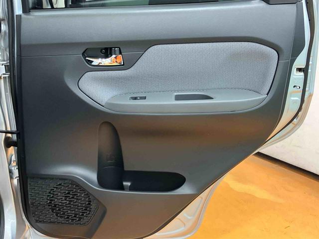 ムーヴＸ　ＳＡIIバックカメラ連動フルセグナビ　ＵＳＢ接続　ブルートゥース対応　ＡＵＸ接続　ＴＶナビキット　衝突被害軽減ブレーキ　横滑り防止装置　アイドリングストップ　プッシュエンジンスタート　キーフリーシステム（千葉県）の中古車