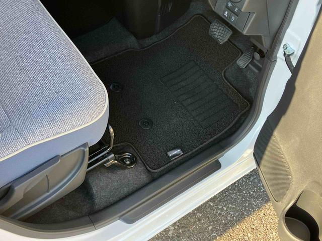 ムーヴキャンバスストライプスＧ両側電動スライドドア　ＬＥＤヘッドライト＆フォグランプ　シートヒーター　保温カップホルダー　電動駐車ブレーキ　バックカメラ　ステアリングスイッチ　置きラクＢＯＸ　コーナーセンサー　衝突被害軽減ブレーキ（千葉県）の中古車