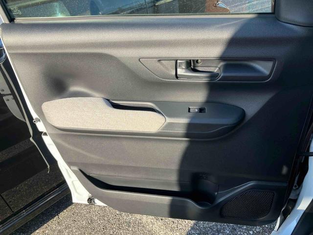 ムーヴＸ衝突回避支援システム　横滑り防止装置　左側電動スライドドア　オートライト　オートハイビーム　ＬＥＤヘッドライト　前後コーナーセンサー　プッシュエンジンスタート　キーフリーシステム　チルトステアリング（千葉県）の中古車