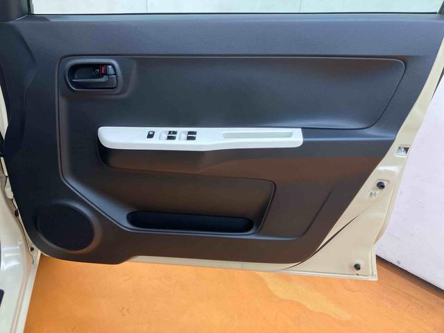 アルトＬ衝突被害軽減ブレーキ　横滑り防止装置　アイドリングストップ　マニュアルレベリング機能付ハロゲンヘッドライト　ＣＤラジオチューナー　ＡＵＸ接続　運転席シートヒーター　キーレスエントリー（千葉県）の中古車